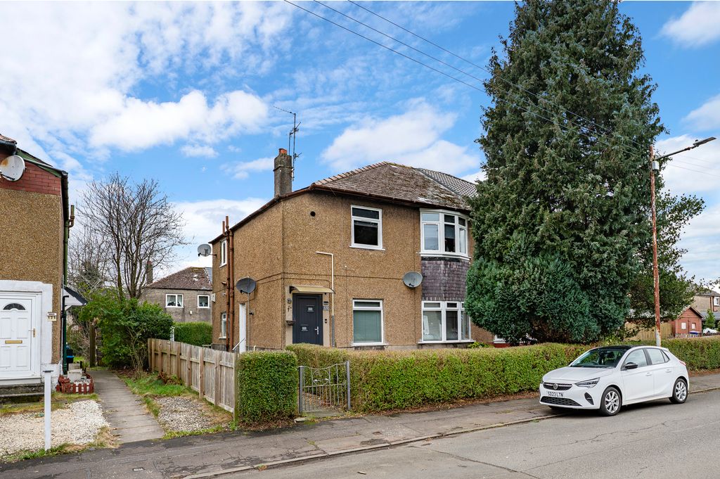 Property photo 1 of 33