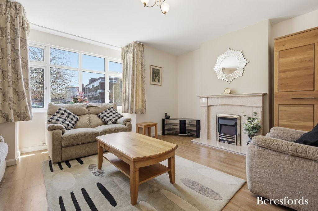 Property photo 2 of 22 Picture 2