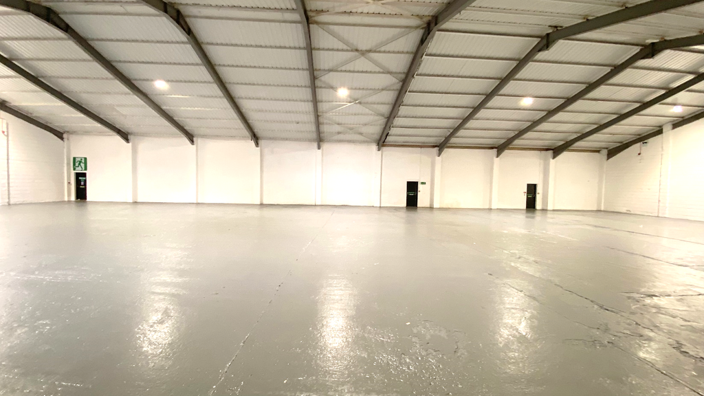 Property photo 3 of 9