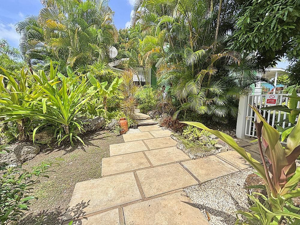 Property photo 3 of 36