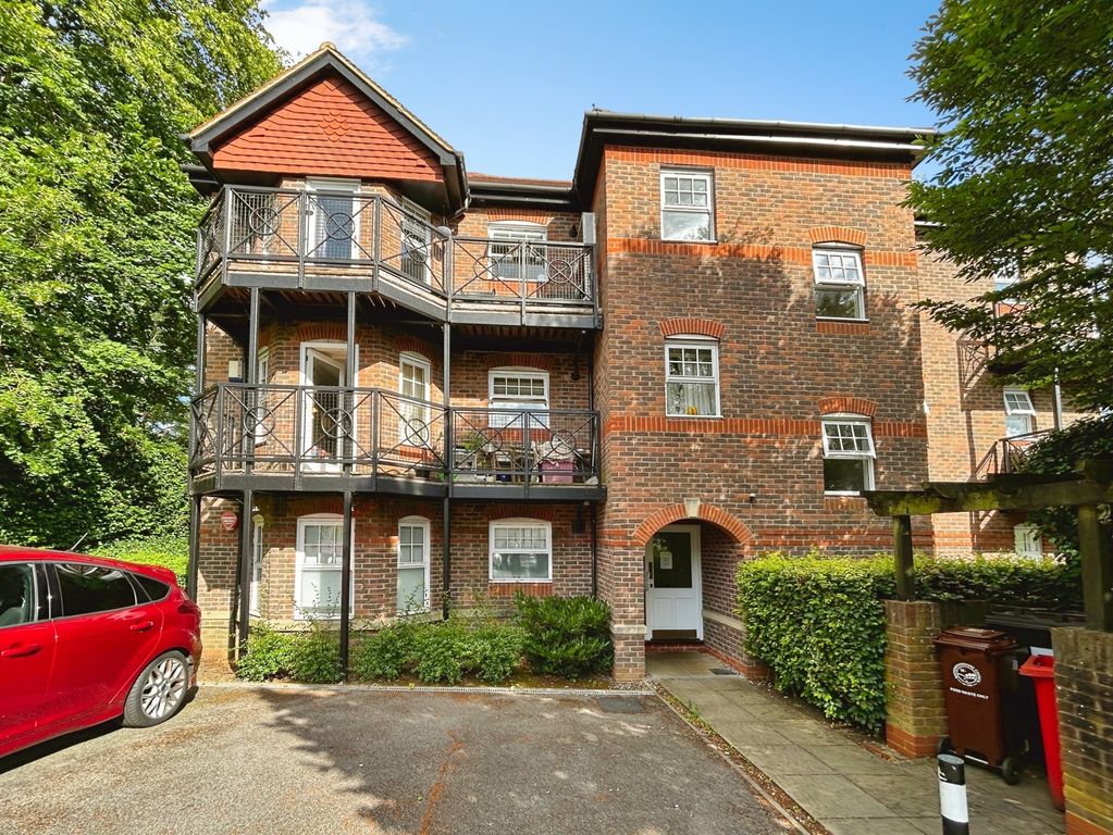 Property photo 1 of 8 Pbox-Img.Jpg