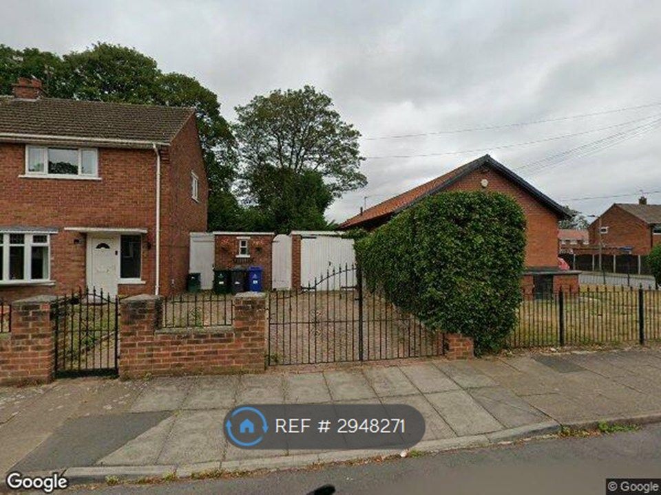 Property photo 1 of 11
