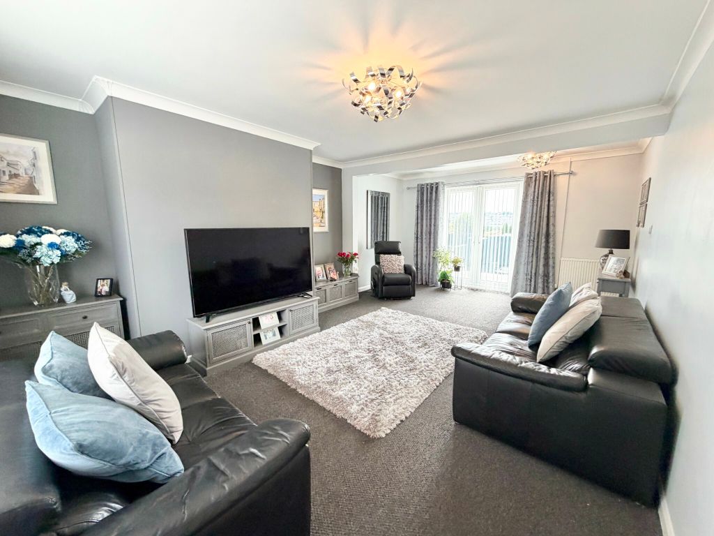Property photo 2 of 45