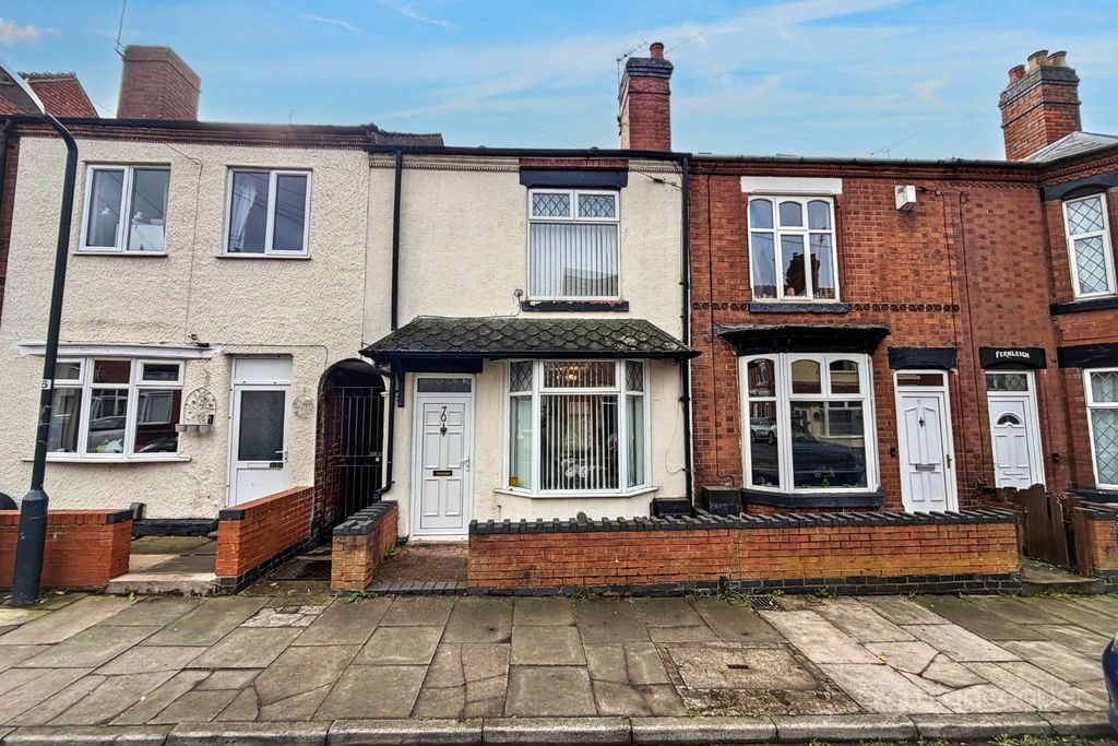 Property photo 1 of 16 5000561