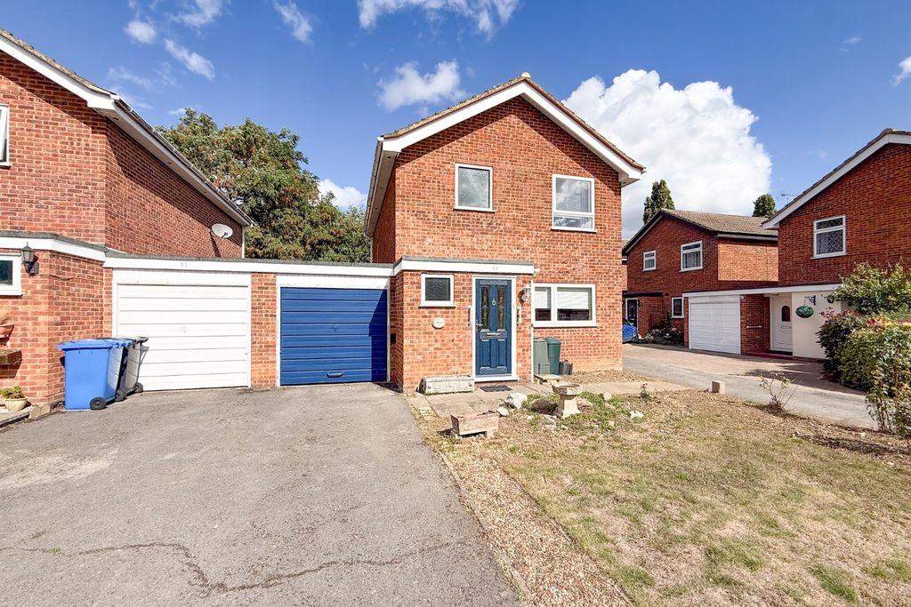 Property photo 1 of 11 4108930