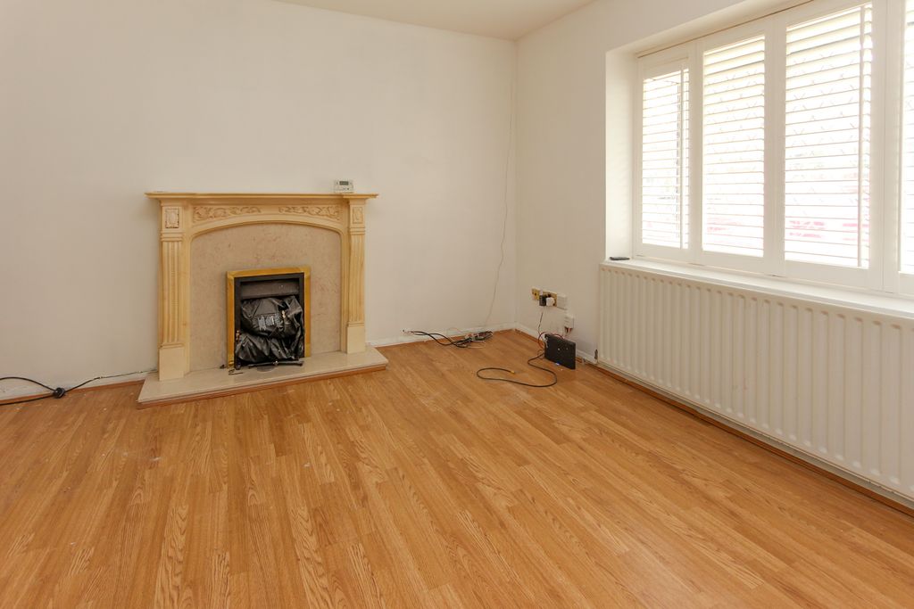 Property photo 2 of 6 Lounge