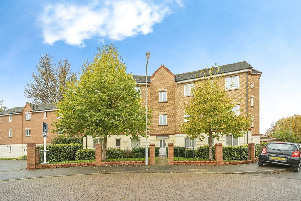 Property photo 1 of 11