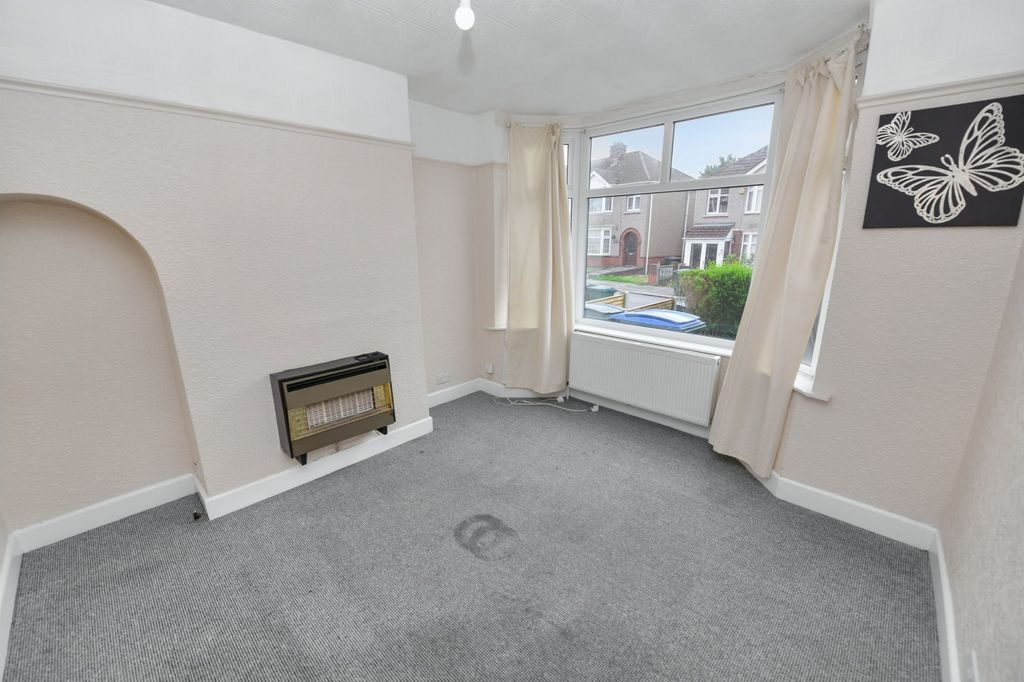 Property photo 3 of 19 124 Standard Avenue, Coventry, CV4 9Bs