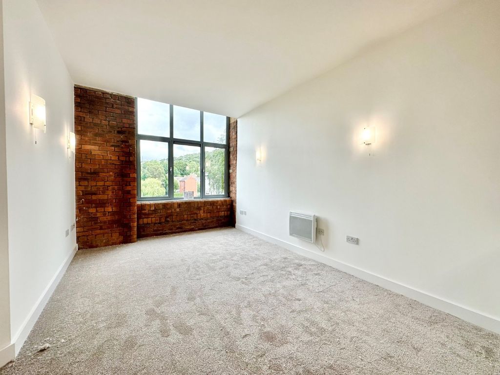 Property photo 2 of 10 Picture No. 03