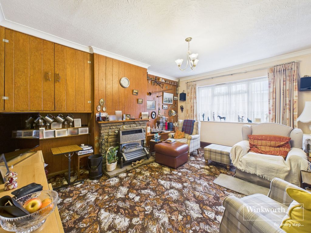 Property photo 2 of 8 Reception Room