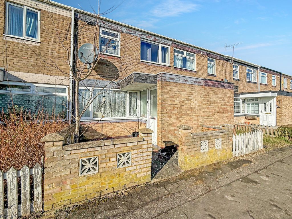 Property photo 1 of 9 3964281