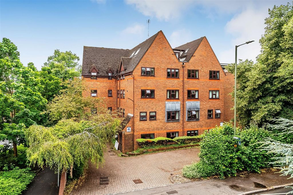 Property photo 1 of 9 12-Copthorne-Court-12.Jpg