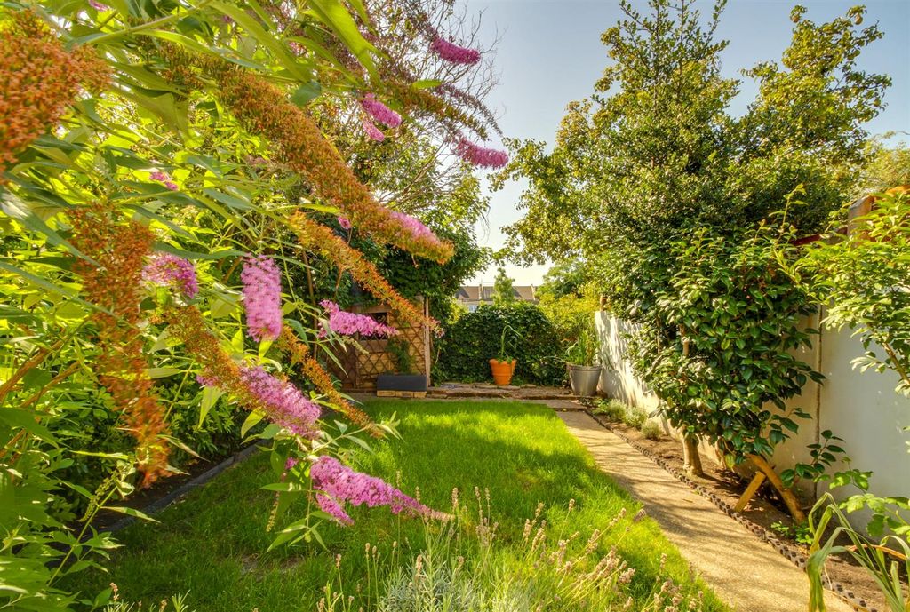 Property photo 3 of 15 Img_4017-Img_4019.Jpg