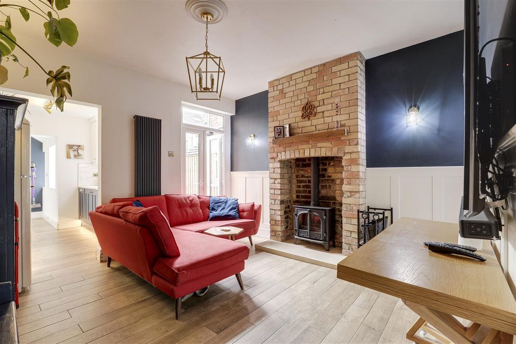 Property photo 2 of 15 03.Jpg