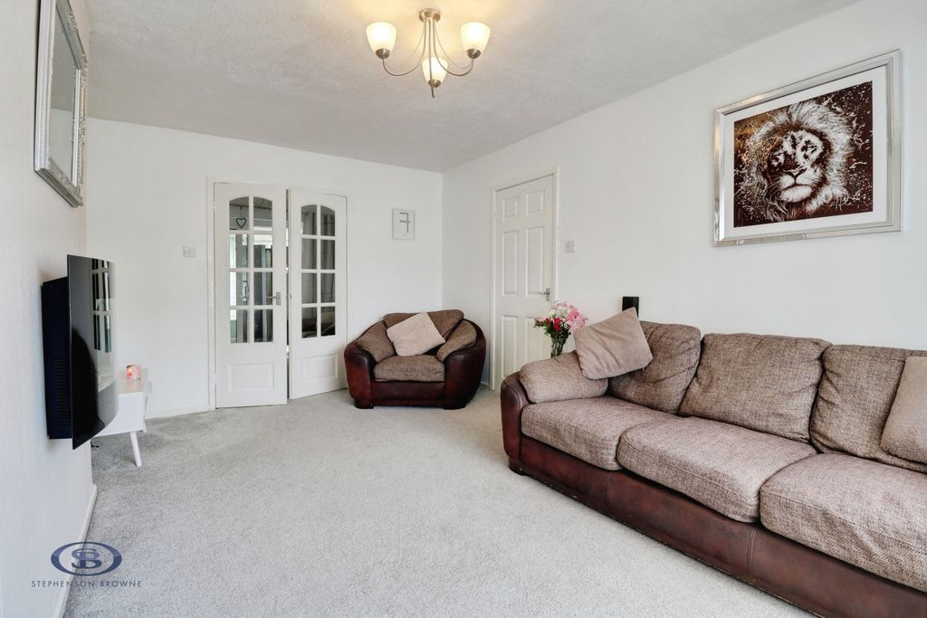 Property photo 3 of 19 Pbox-Img.Jpg