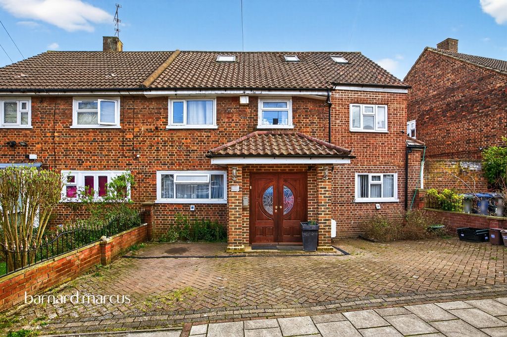 Property photo 1 of 9