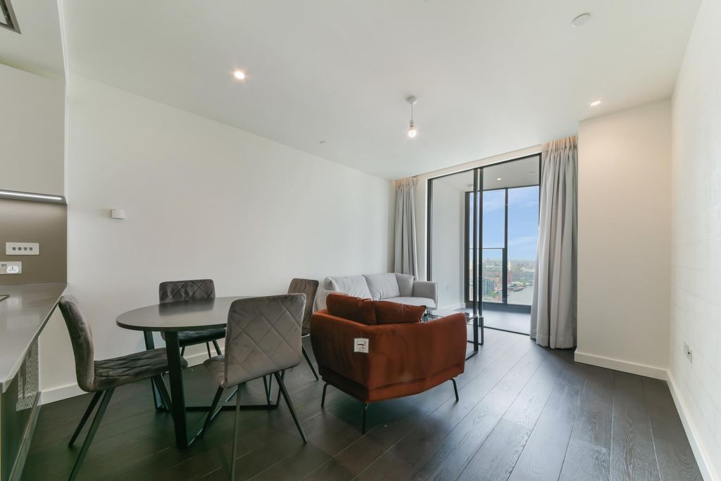 Property photo 1 of 25