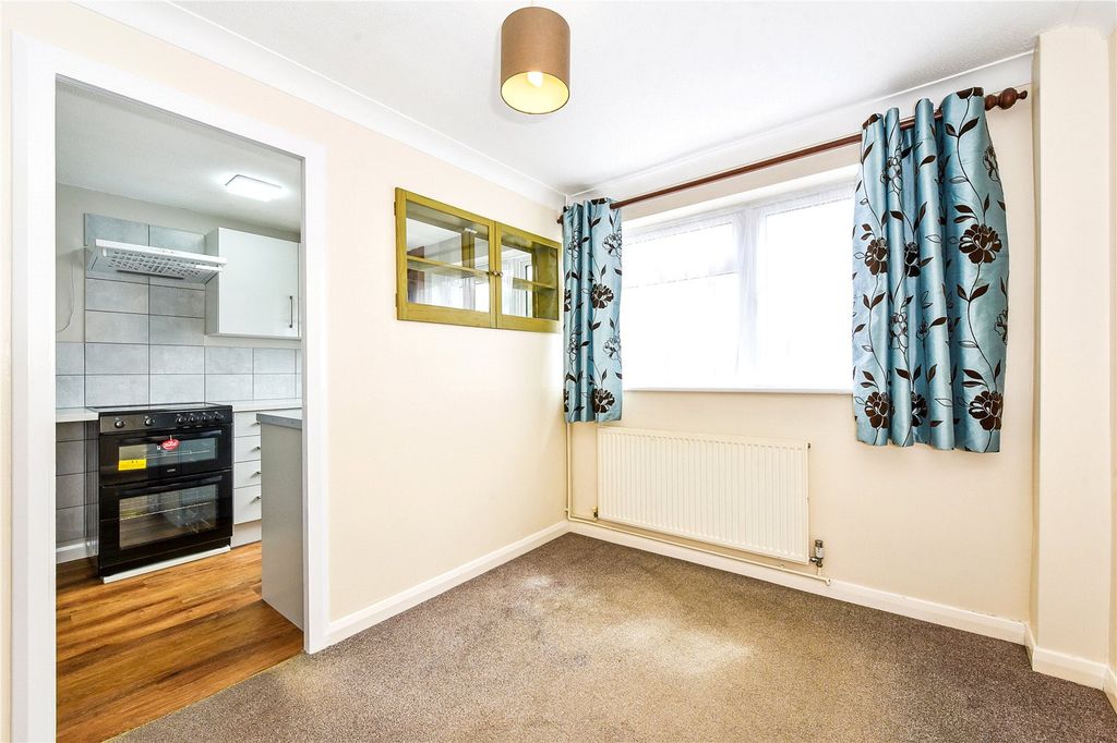 Property photo 3 of 10 Picture No. 06