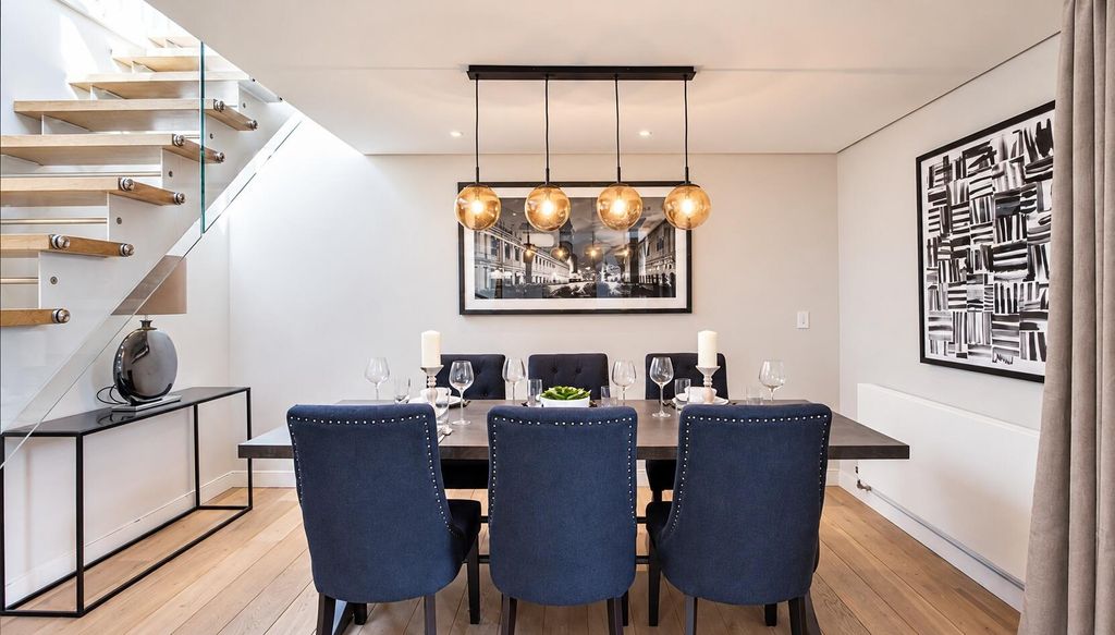Property photo 1 of 13 Dining Room