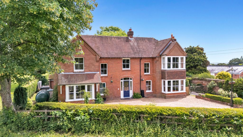 Property photo 1 of 31