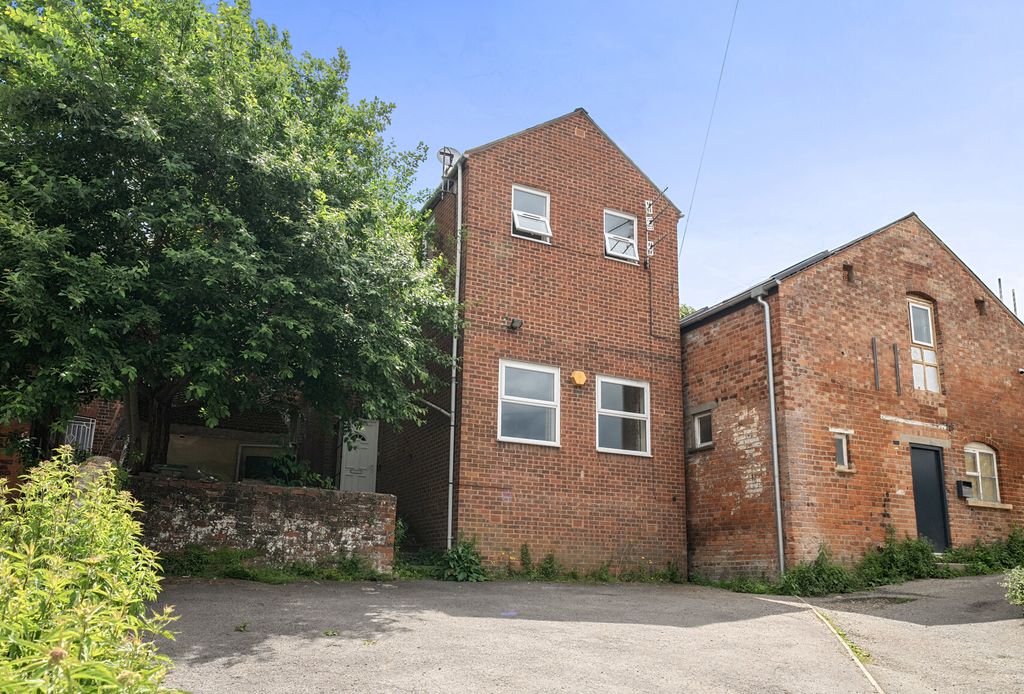 Property photo 1 of 20 1473332-17-6A2968...
