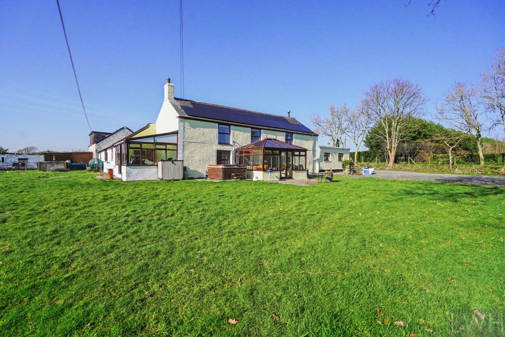 Property photo 1 of 29 Kent Farmhouse