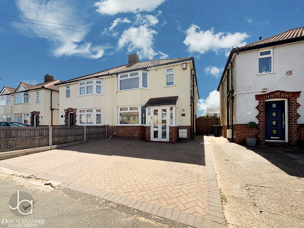 Property photo 1 of 20 Img_7875