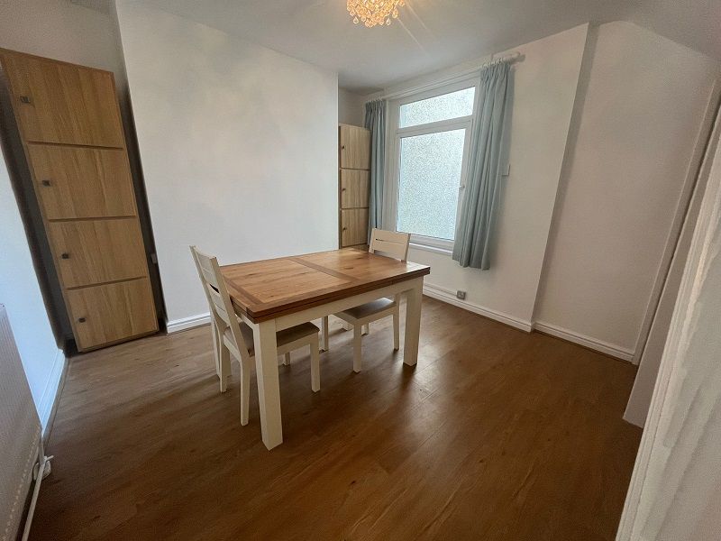 Property photo 3 of 9 Dining Room