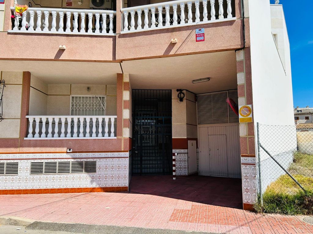 Property photo 2 of 29