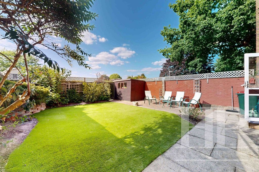 Property photo 2 of 29