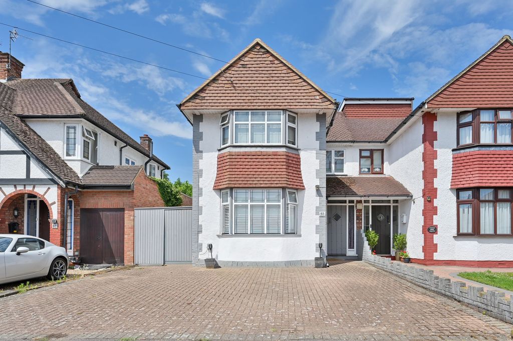 Property photo 1 of 9