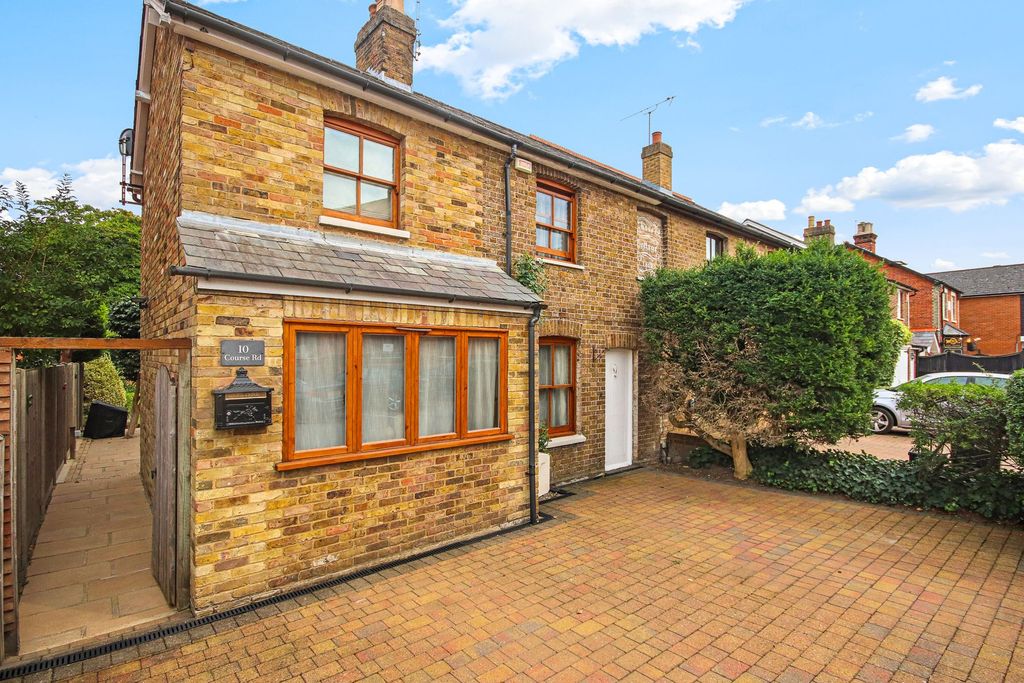 Property photo 1 of 16