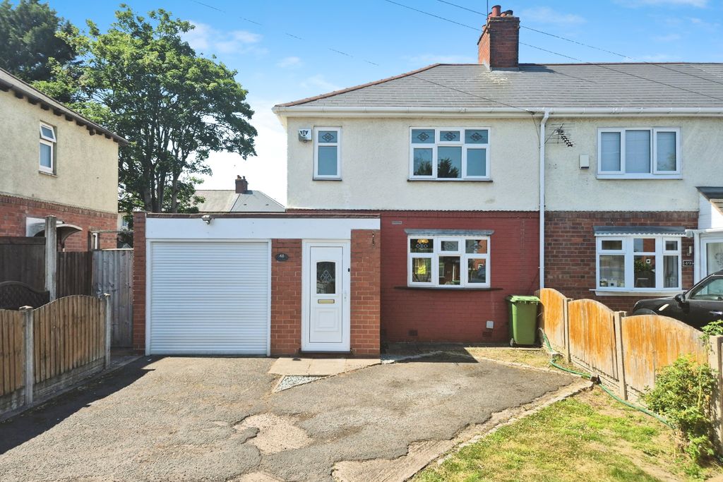 Property photo 1 of 19 Front