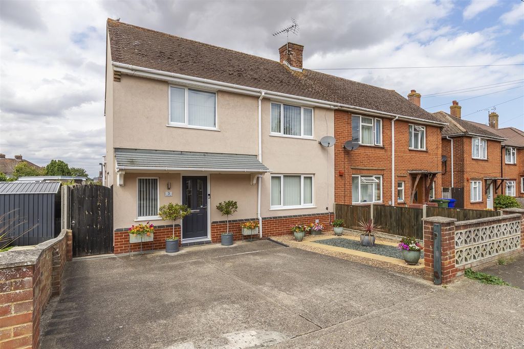 Property photo 1 of 38