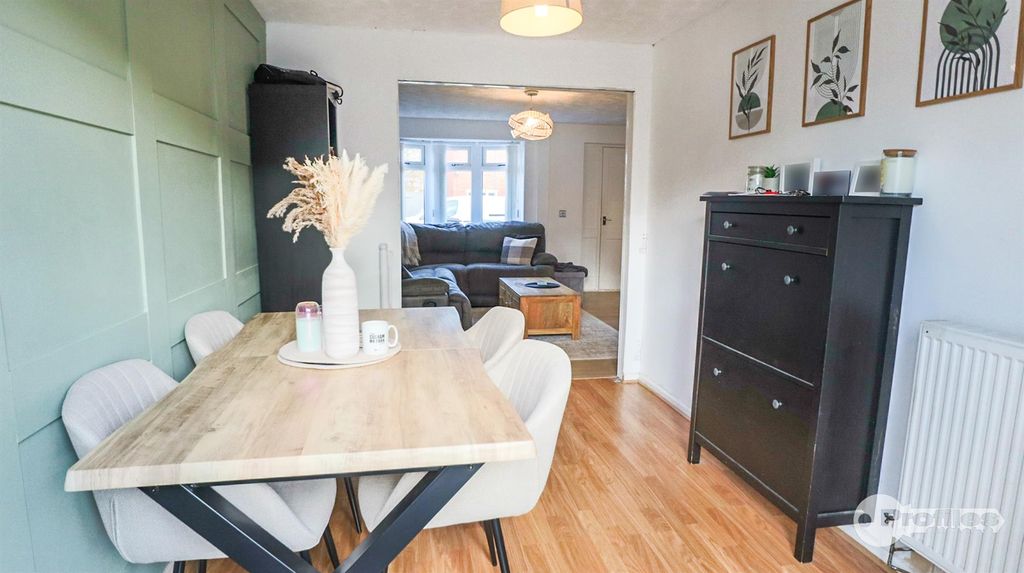 Property photo 3 of 17 Img_8286.Jpg