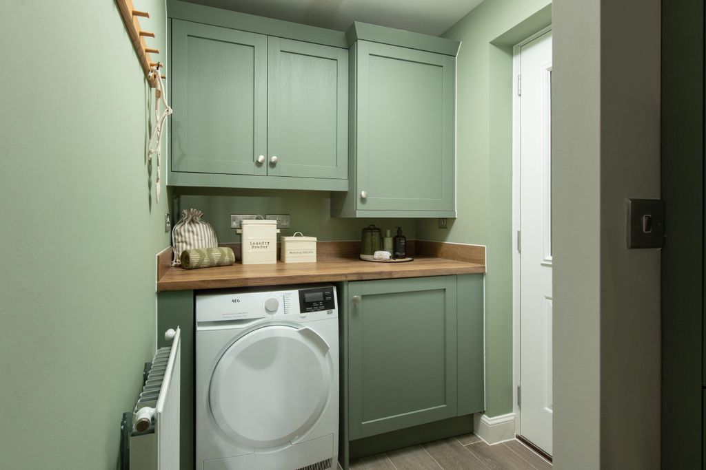 Property photo 3 of 10 Bar Nn Harlestone Grange Radleigh Show Home Internal