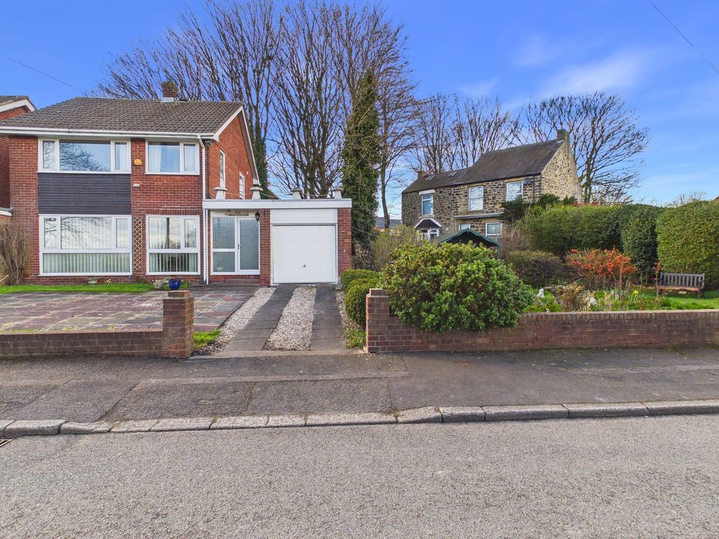 Property photo 1 of 15 External