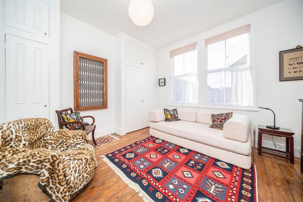 Property photo 2 of 7