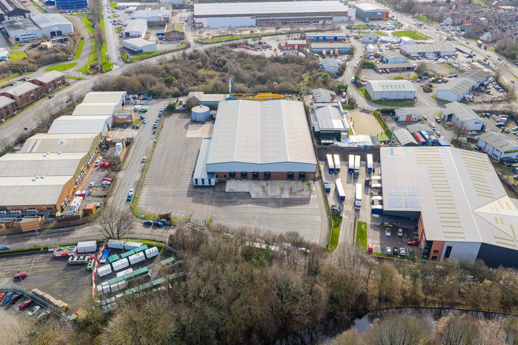 Property photo 3 of 7 Photo 9