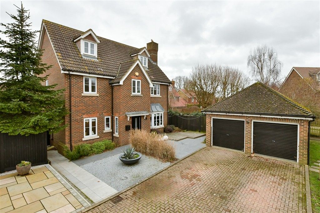 Property photo 1 of 16 External (Web)