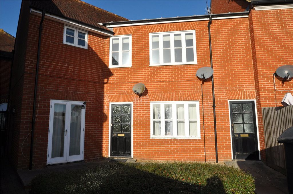 Property photo 1 of 12 Picture No. 16