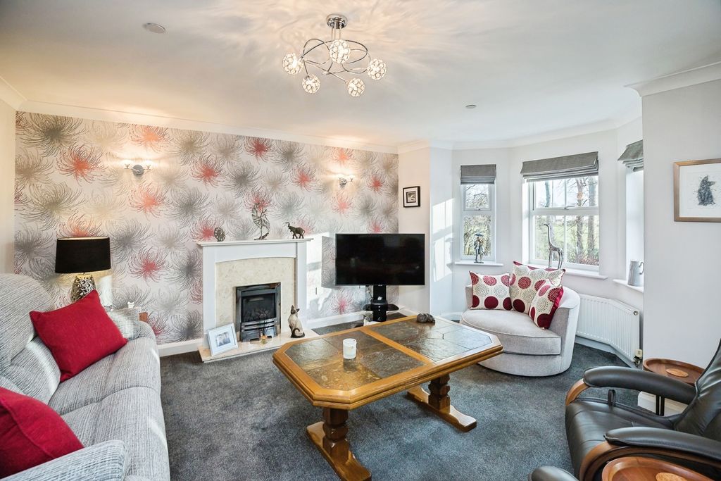 Property photo 3 of 20 Pbox-Img.Jpg