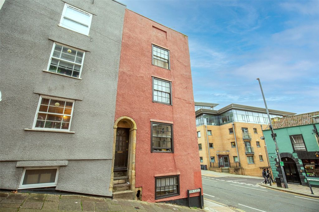 Property photo 1 of 1 Picture No. 02