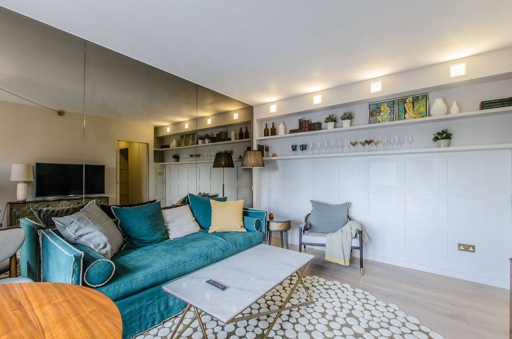 Property photo 1 of 19
