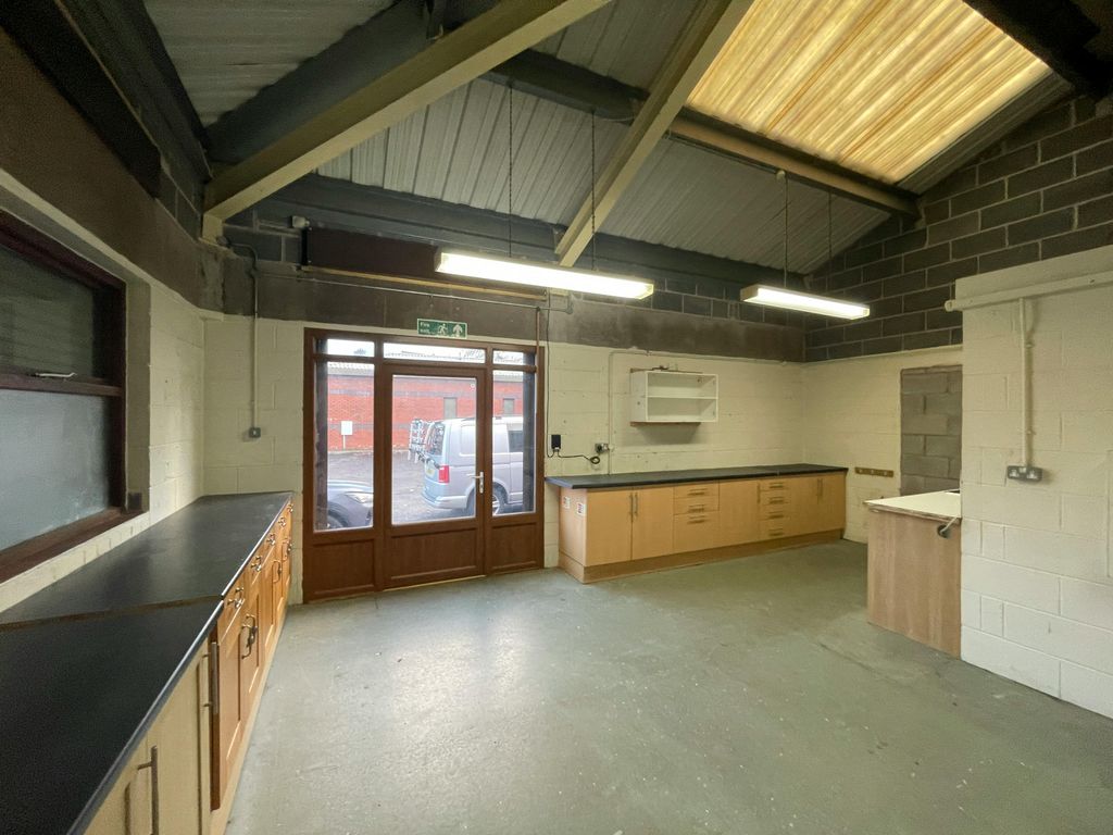 Property photo 3 of 6 Img_1527.Jpg