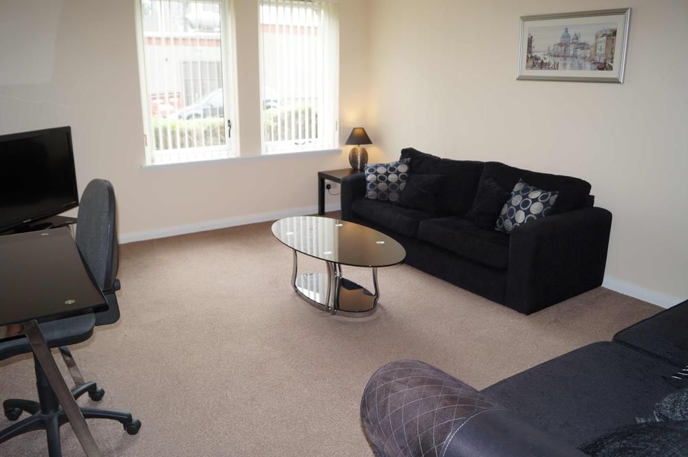 Property photo 2 of 5 Lounge