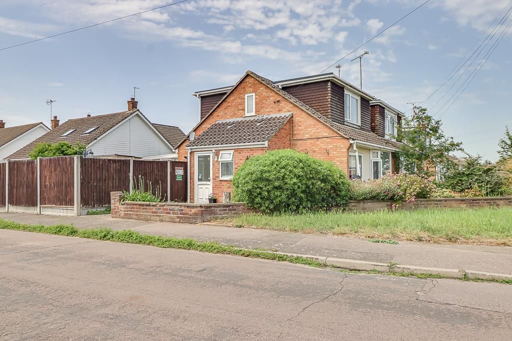 Property photo 1 of 19 Front
