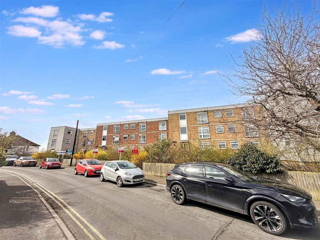 Property photo 1 of 10 Img_6076.Jpg