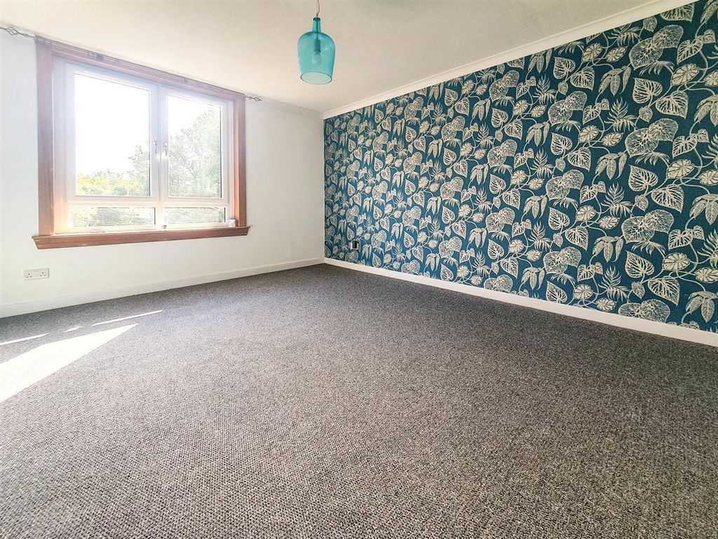 Property photo 3 of 10 Rdc0242Glei Lounge (2).Jpg