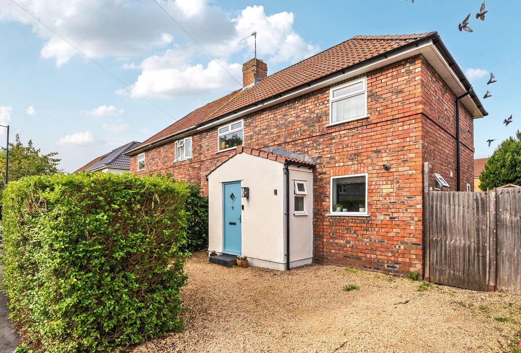 Property photo 1 of 16 21-6Aad0E9Ab52c9-...
